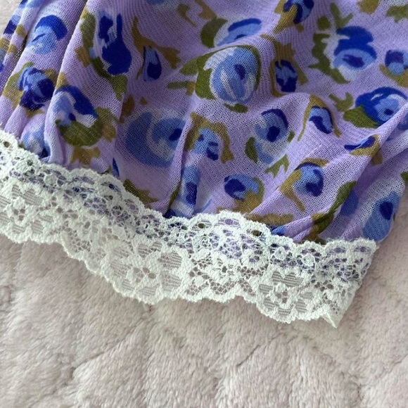 top - Picture 8 of 14